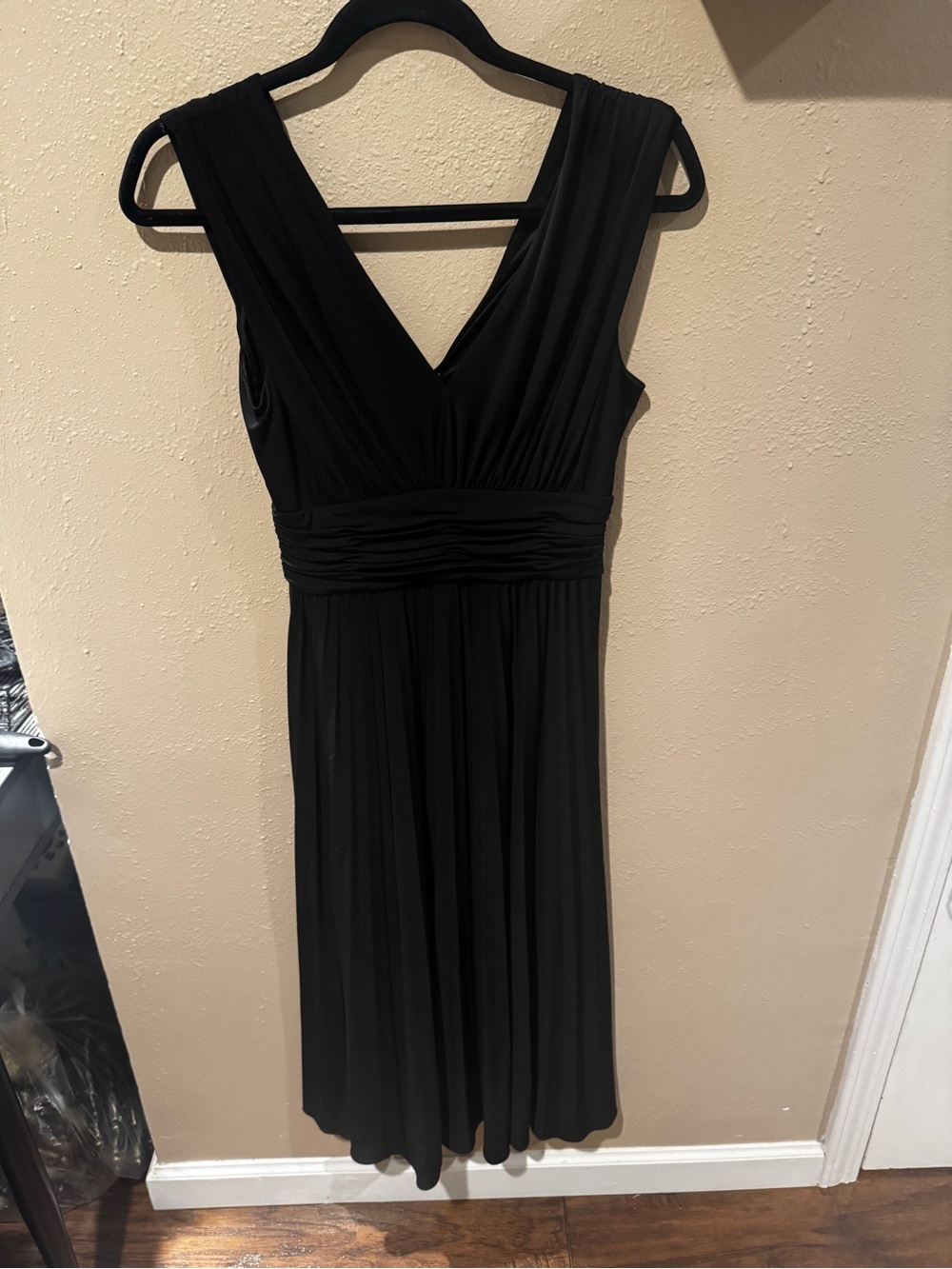 Suzi Chin for Maggy Boutique Black V-Neck Pleated Dress